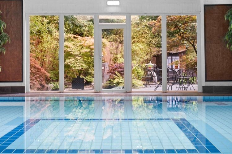 SenSpa swimming pool