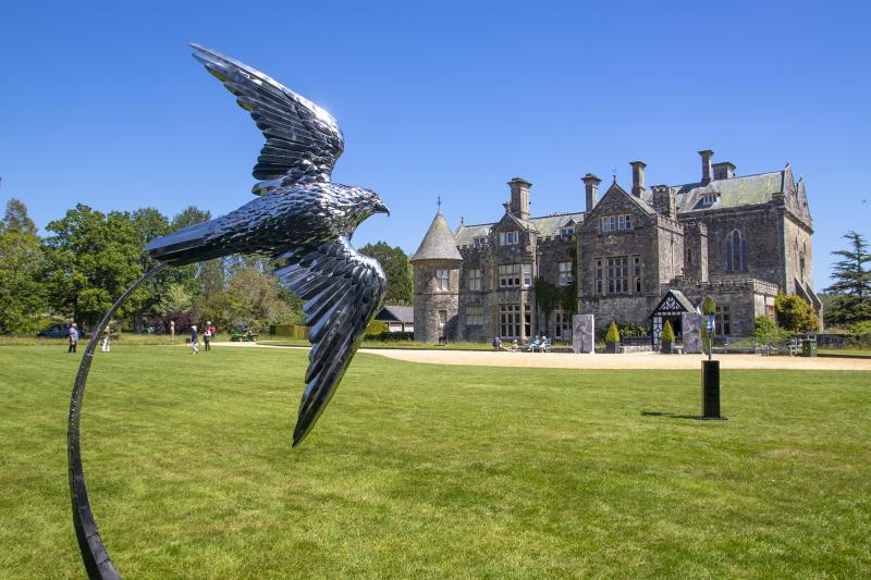 peregrine falcon sculpture at Beaulieu