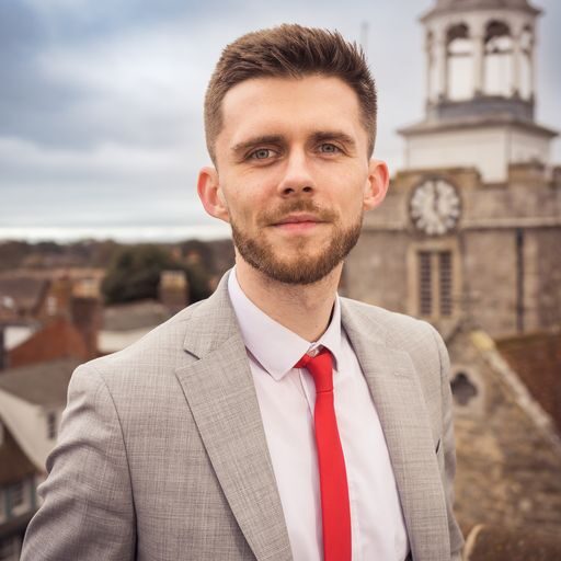 Michal Kampa litigator at Scott Bailey